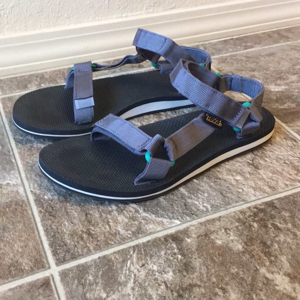 Teva Original Universal 9